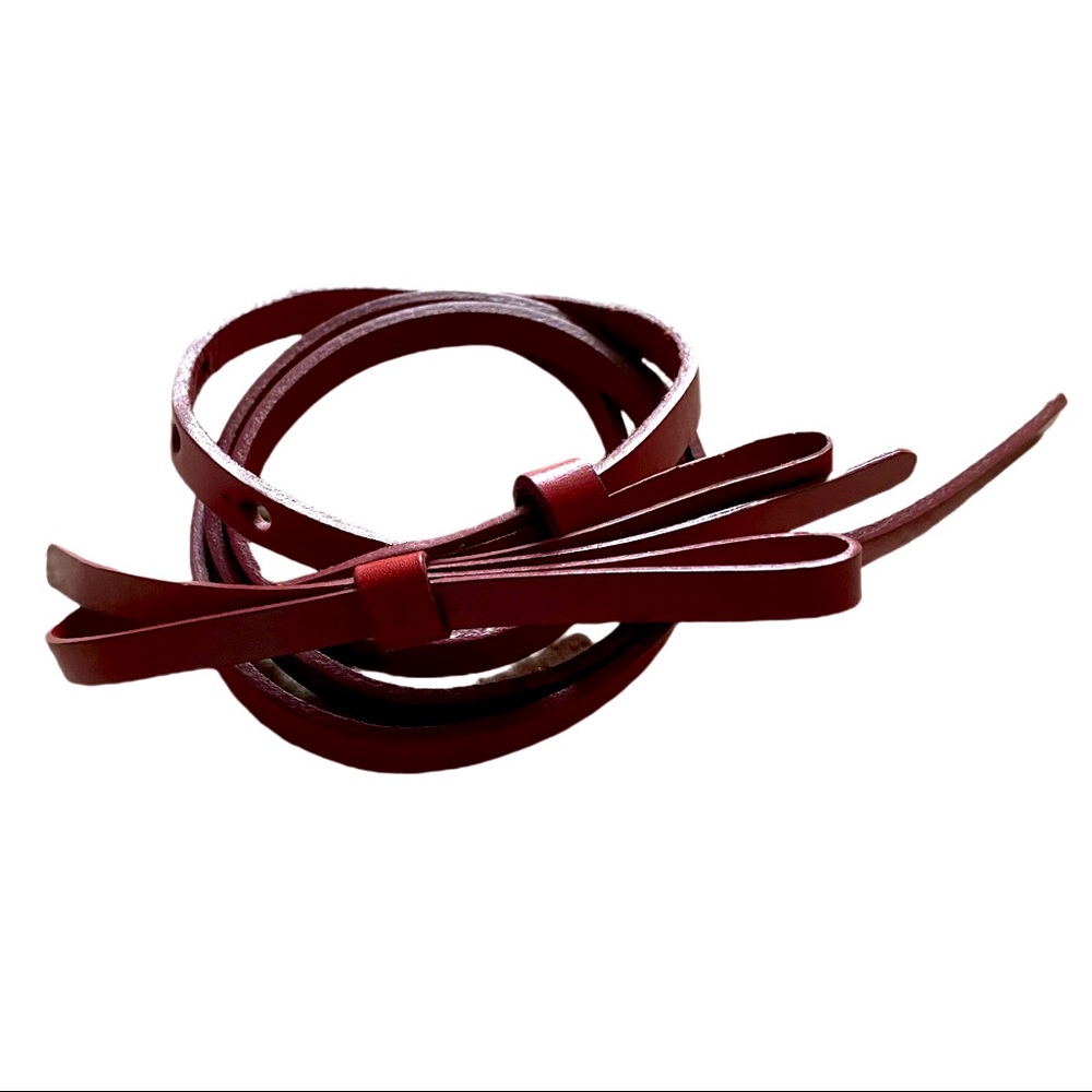 Gap Skinny Bow Belt (Red)